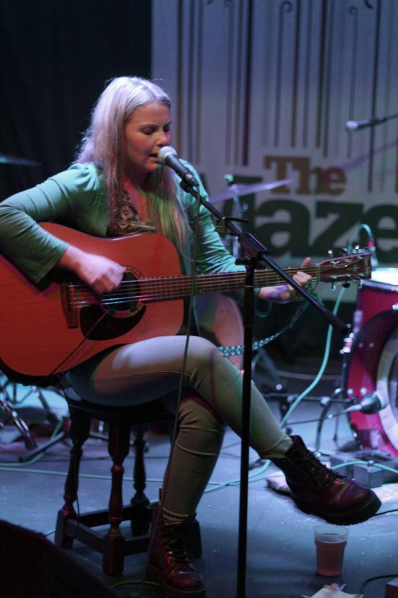 Leah Sinead @ Not Just a Pretty Face, The Maze, 27th November 2014